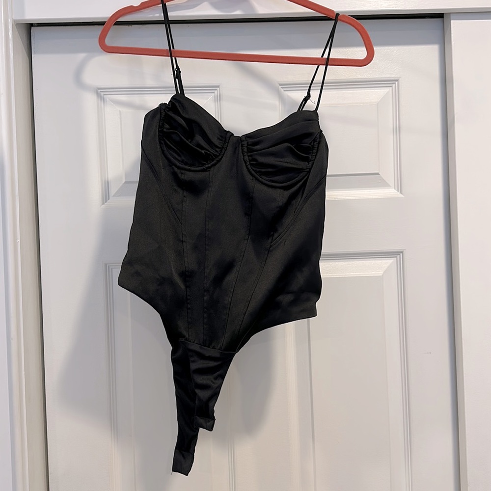 BRAND NEW! Zara Underwire Black Bodysuit